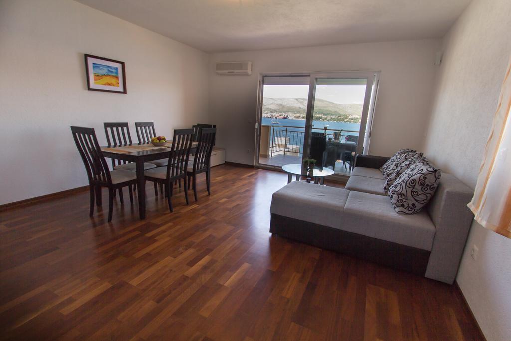 Apartments Kelic Trogir Chambre photo