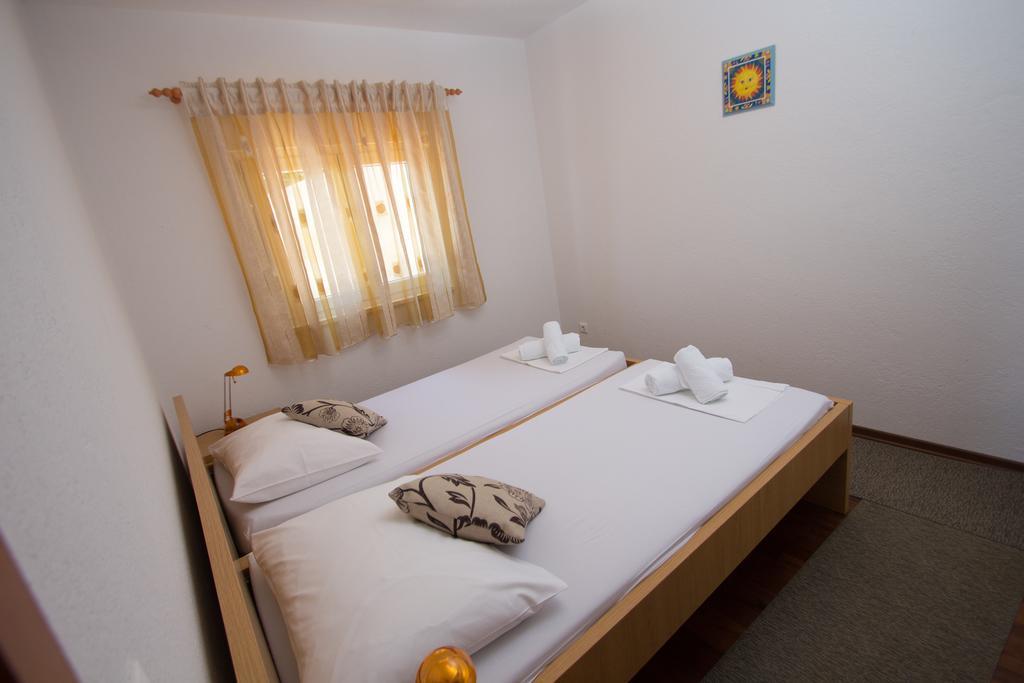 Apartments Kelic Trogir Chambre photo