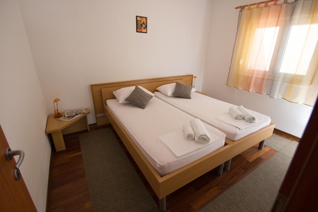 Apartments Kelic Trogir Chambre photo