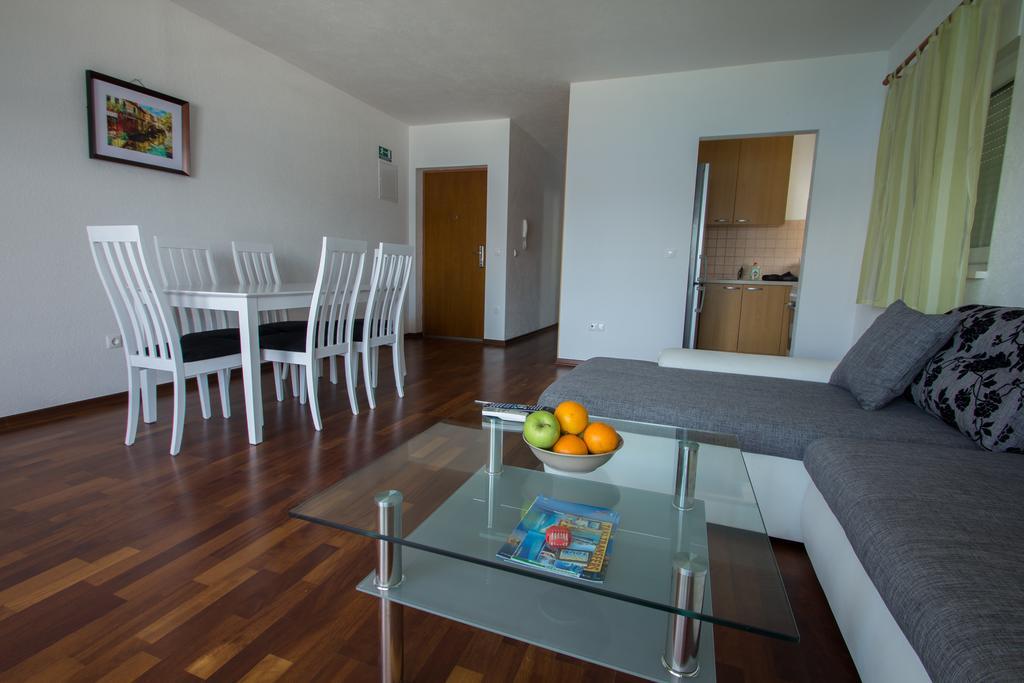 Apartments Kelic Trogir Chambre photo